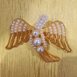 First Lady Pearl And Gold Dove Pin